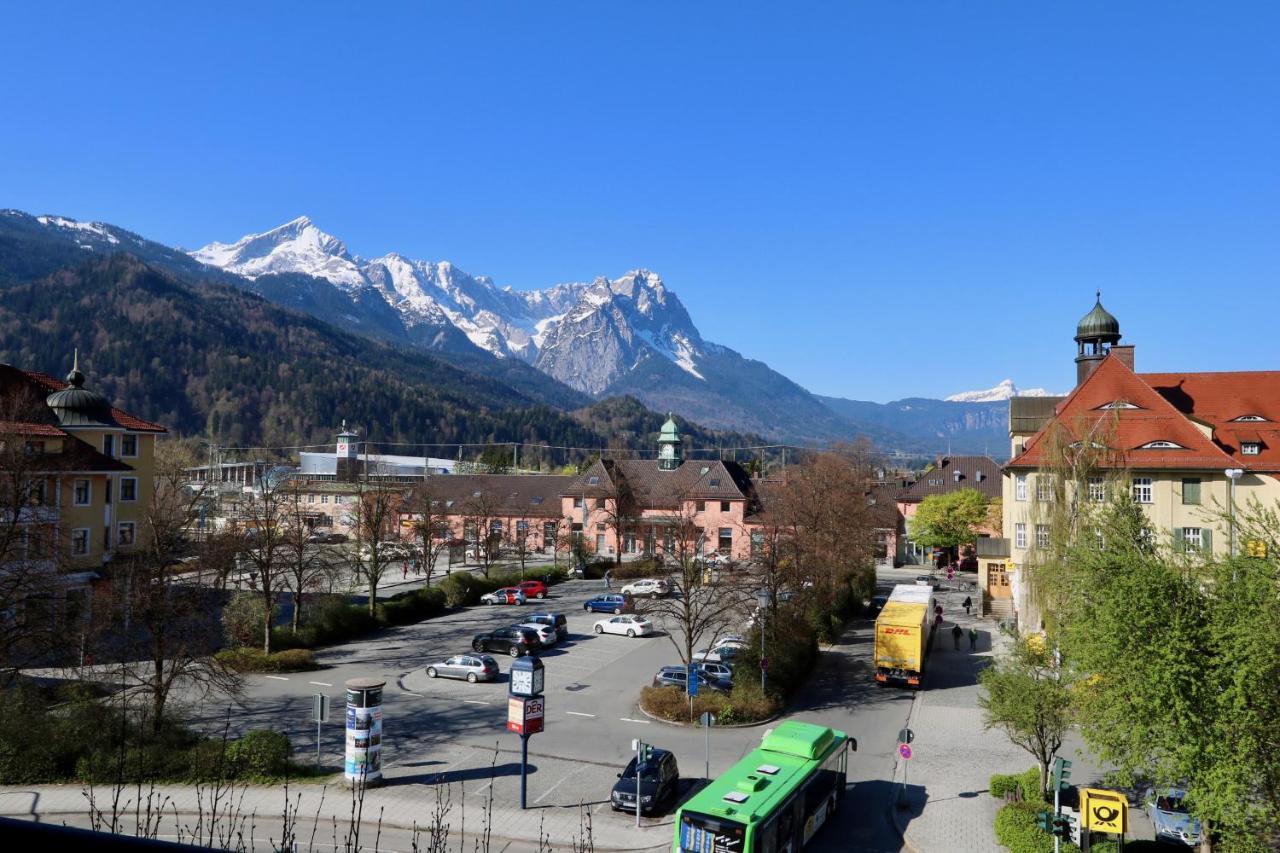 Central Pearl Apartment Garmisch-Partenkirchen Bagian luar foto